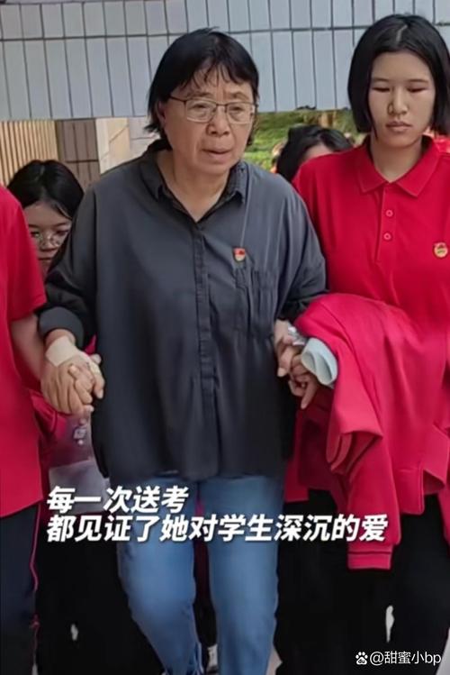 新澳门4949最新开奖记录和张桂梅的第15次送考与张桂梅连续11年送考从未缺席