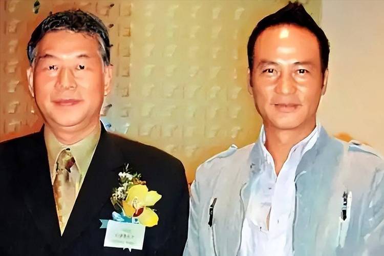 2025新澳正版今晚资料网站和任达华回山东收麦子与任达华在山东